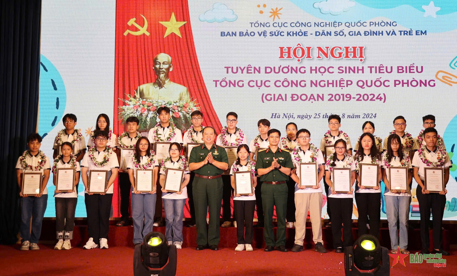 Tổng cục Công nghiệp Quốc phòng tuyên dương 100 học sinh tiêu biểu giai đoạn 2019-2024